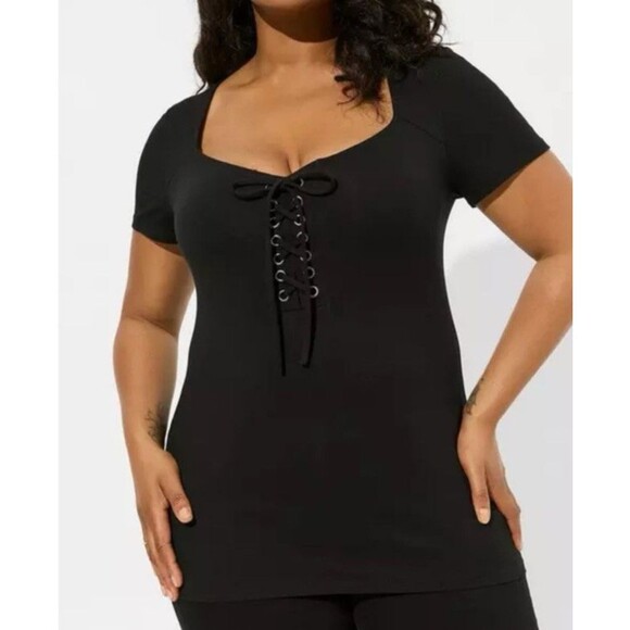 Torrid Foxy Sweetheart Lace Up Short Sleeve Top Black Plus Size 1 - Picture 1 of 7